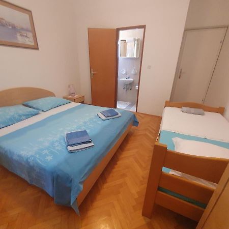 Apartments Karlo 오미스 외부 사진